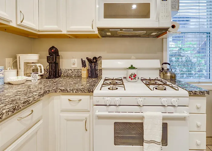 Сasa de vacaciones 5 Mi To Dtwn Pittsburgh! Pet-friendly Unit W/ Yard *
