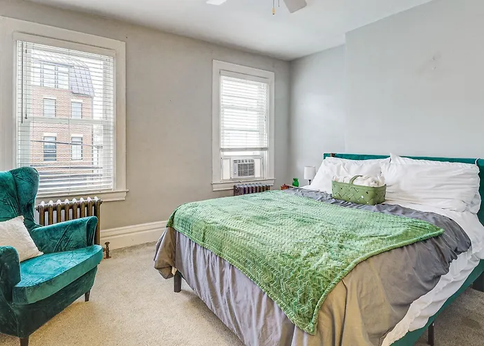 Сasa de vacaciones 5 Mi To Dtwn Pittsburgh! Pet-friendly Unit W/ Yard