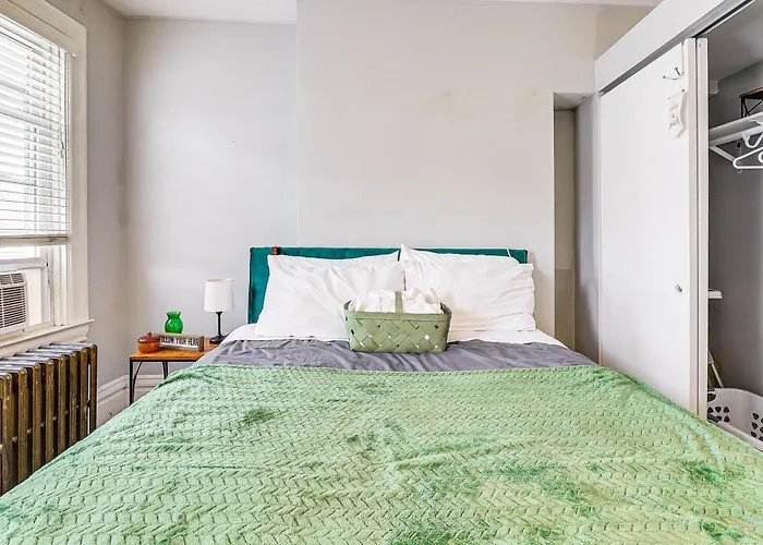 Сasa de vacaciones 5 Mi To Dtwn Pittsburgh! Pet-friendly Unit W/ Yard Pittsburgh