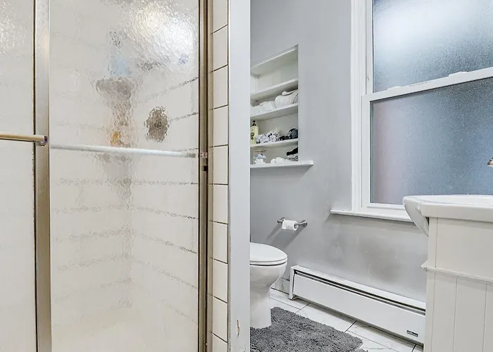 5 Mi To Dtwn Pittsburgh! Pet-friendly Unit W/ Yard Сasa de vacaciones